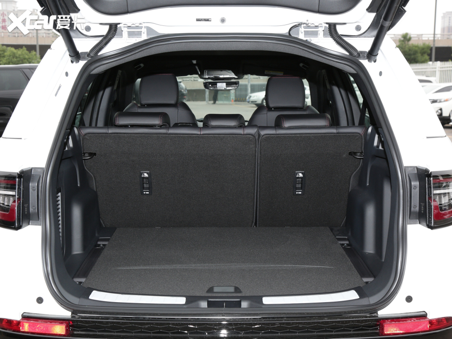 2022lF\Ӱ Ŀ 249PS R-Dynamic S ܰ 5