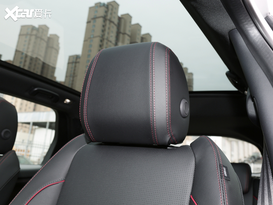 2022lF\Ӱ Ŀ 249PS R-Dynamic S ܰ 5