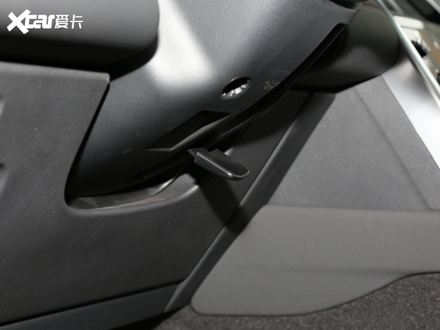 2022lF\Ӱ Ŀ 249PS R-Dynamic S ܰ 5