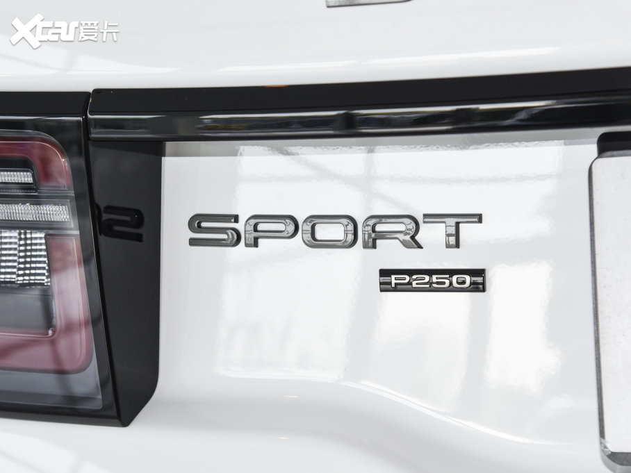 2022l(f)F(xin)\Ӱ Ŀ 249PS R-Dynamic HSE Aư 7