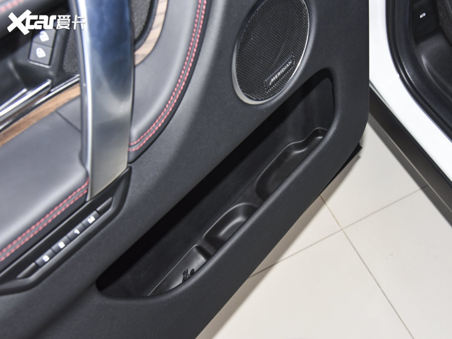 2022lF\Ӱ Ŀ 249PS R-Dynamic HSE Aư 7