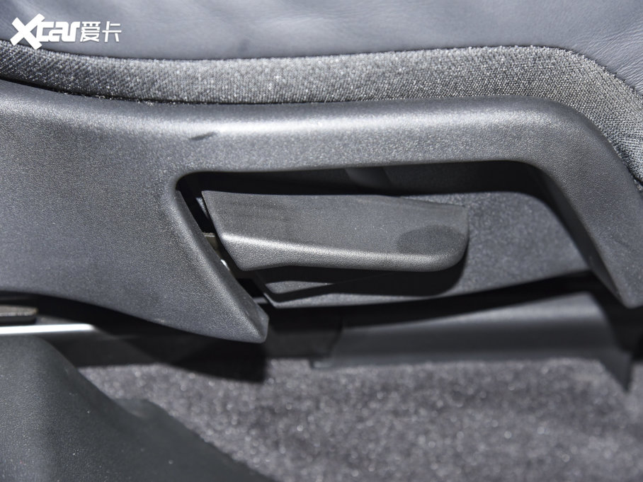 2022l(f)F(xin)\(yn)(dng) Ŀ 249PS R-Dynamic HSE Aư 7