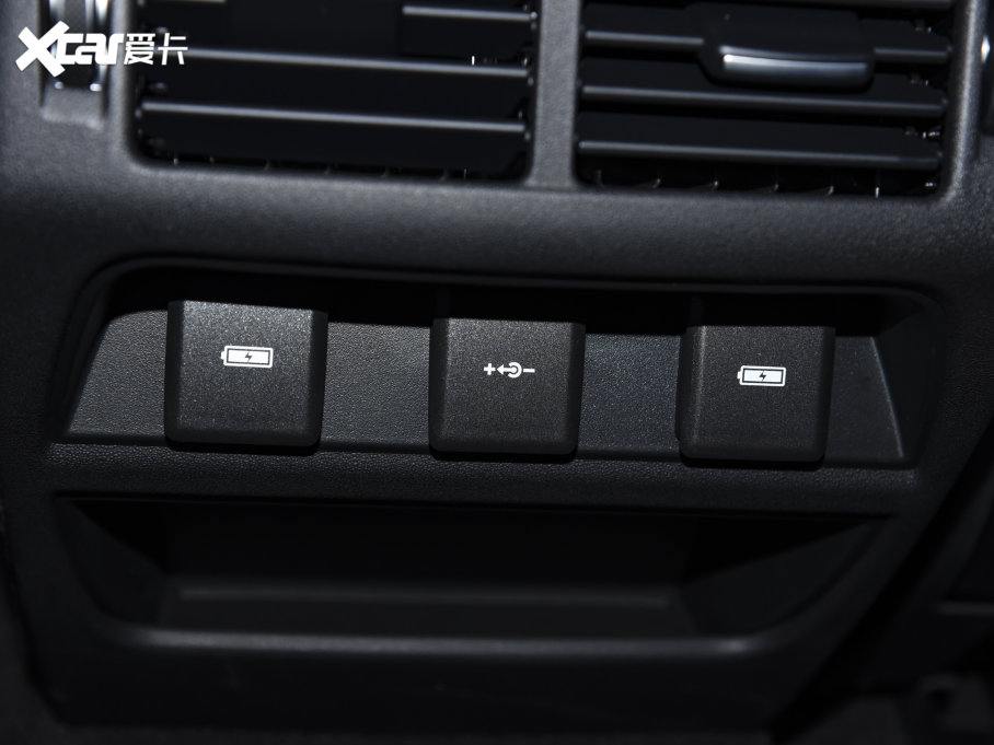 2022l(f)F(xin)\Ӱ Ŀ 249PS R-Dynamic HSE Aư 7