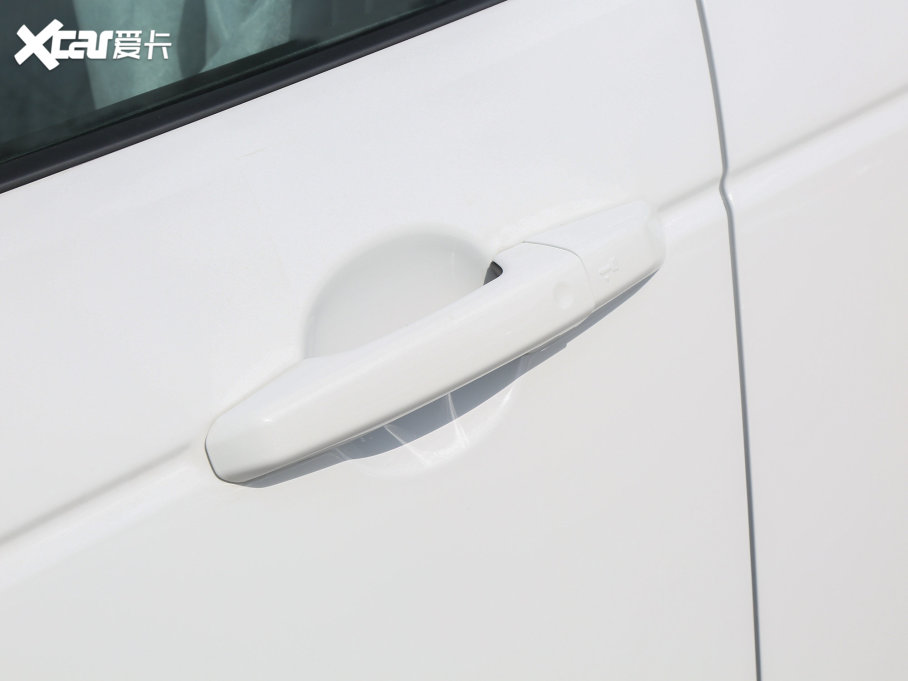 2022lF\Ӱ Ŀ 249PS R-Dynamic SE ܿƼ 5