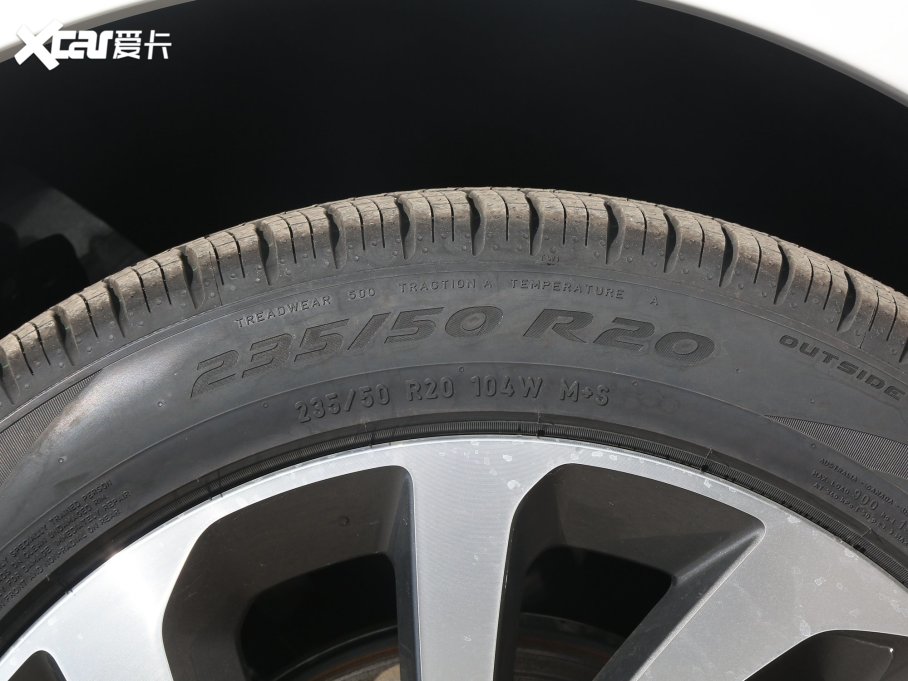 2022lF\Ӱ Ŀ 249PS R-Dynamic SE ܿƼ 5