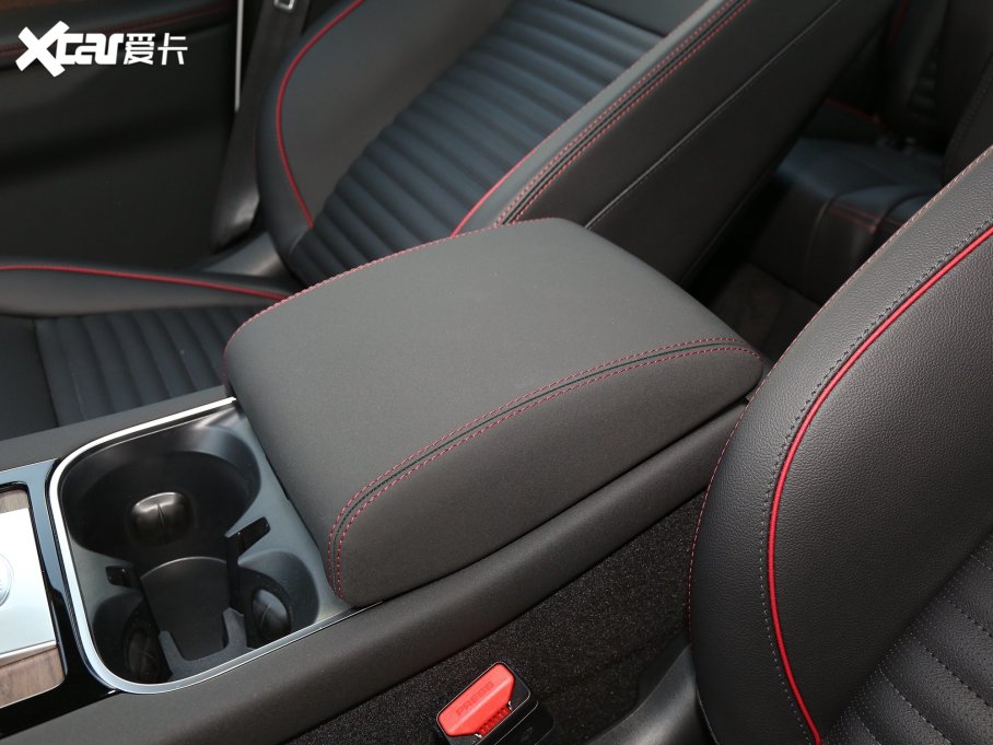 2022lF\Ӱ Ŀ 249PS R-Dynamic SE ܿƼ 5