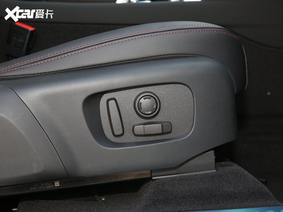 2022lF\Ӱ Ŀ 249PS R-Dynamic SE ܿƼ 5