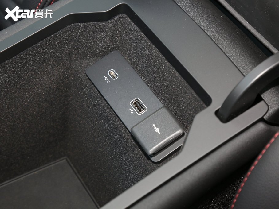 2022l(f)F(xin)\Ӱ Ŀ 249PS R-Dynamic SE ܿƼ 5