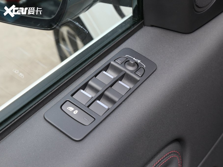 2022lF\Ӱ Ŀ 249PS R-Dynamic SE ܿƼ 5