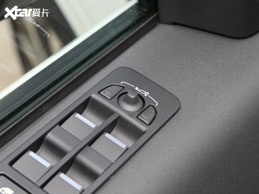 2022lF\Ӱ Ŀ 249PS R-Dynamic SE ܿƼ 5