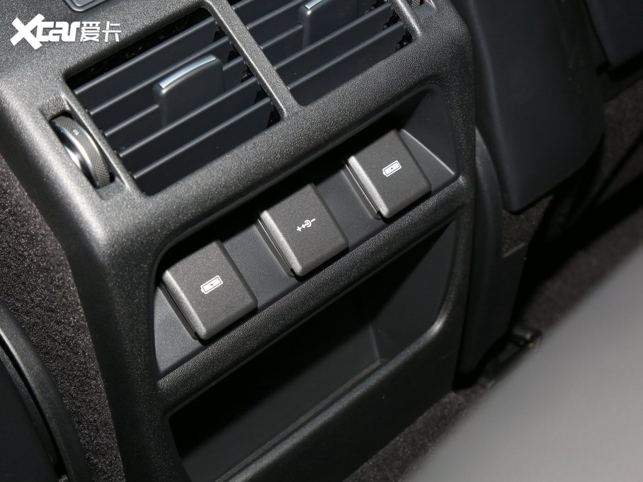 2022l(f)F(xin)\Ӱ Ŀ 249PS R-Dynamic SE ܿƼ 5