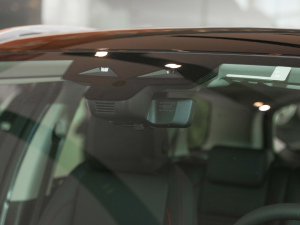 2022249PS R-Dynamic SE ܿƼ 5 (ji)^