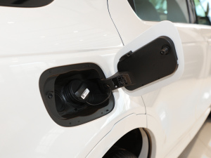 2022249PS R-Dynamic S ܰ 5 w