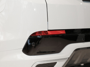 2022249PS R-Dynamic S ܰ 5 ^