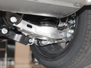 2022249PS R-Dynamic S ܰ 5 ^