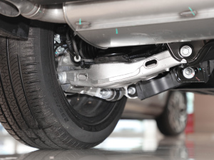 2022249PS R-Dynamic S ܰ 5 ^