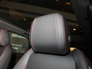 2022249PS R-Dynamic S ܰ 5 g