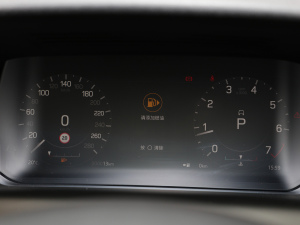 2022249PS R-Dynamic S ܰ 5 x