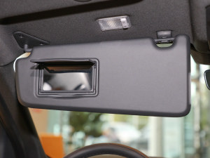 2022249PS R-Dynamic S ܰ 5 ꖰ壨