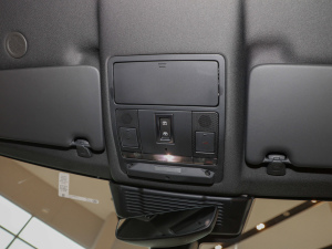 2022249PS R-Dynamic S ܰ 5 п؅^(q)