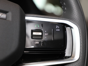 2022249PS R-Dynamic S ܰ 5 п؅^(q)