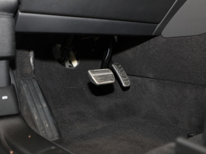 2022249PS R-Dynamic S ܰ 5 п؅^