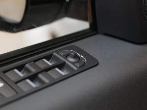 2022249PS R-Dynamic S ܰ 5 п؅^