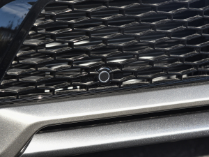 2022249PS R-Dynamic HSE Aư 7 ^