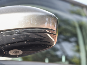 2022249PS R-Dynamic HSE Aư 7 ^