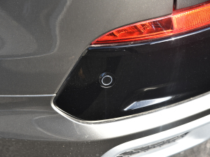 2022249PS R-Dynamic HSE Aư 7 ^