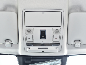 2022249PS R-Dynamic HSE Aư 7 п؅^