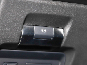 2022200PS ͥ 5 v܇Ƅ