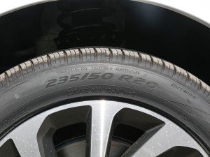 2022Ŀ 249PS R-Dynamic SE ܿƼ 5 ݆̥ߴ