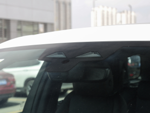 2022Ŀ 249PS R-Dynamic SE ܿƼ 5 ^