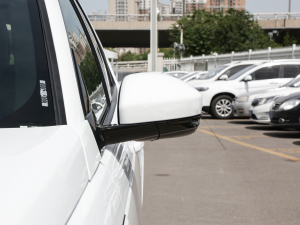 2022Ŀ 249PS R-Dynamic SE ܿƼ 5 ^