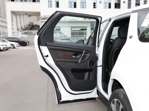 2022Ŀ 249PS R-Dynamic SE ܿƼ 5 ܇T