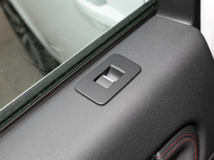 2022Ŀ 249PS R-Dynamic SE ܿƼ 5 ܇ƅ^