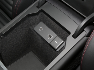 2022Ŀ 249PS R-Dynamic S ܰ 5 g