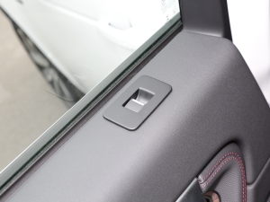 2022Ŀ 249PS R-Dynamic S ܰ 5 ܇ƅ^(q)