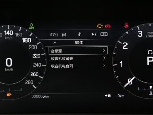 2022Ŀ 249PS R-Dynamic S ܰ 5 п؅^