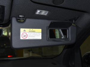 2022Ŀ 249PS R-Dynamic HSE Aư 7 ꖰ壨ң