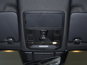 2022Ŀ 249PS R-Dynamic HSE Aư 7 п؅^