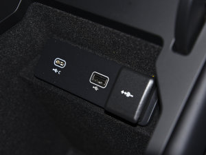 2022Ŀ 249PS R-Dynamic HSE Aư 7 п؅^(q)