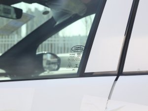 2022Ŀ 249PS R-Dynamic SE ܿƼ 5 ^