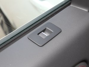 2022Ŀ 249PS R-Dynamic SE ܿƼ 5 ܇ƅ^