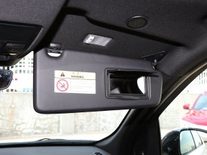 2022Ŀ 249PS R-Dynamic SE ܿƼ 5 ꖰ壨ң