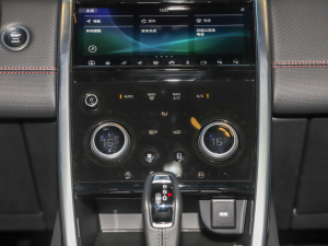 2022款P300e 性能科技版  空调调节