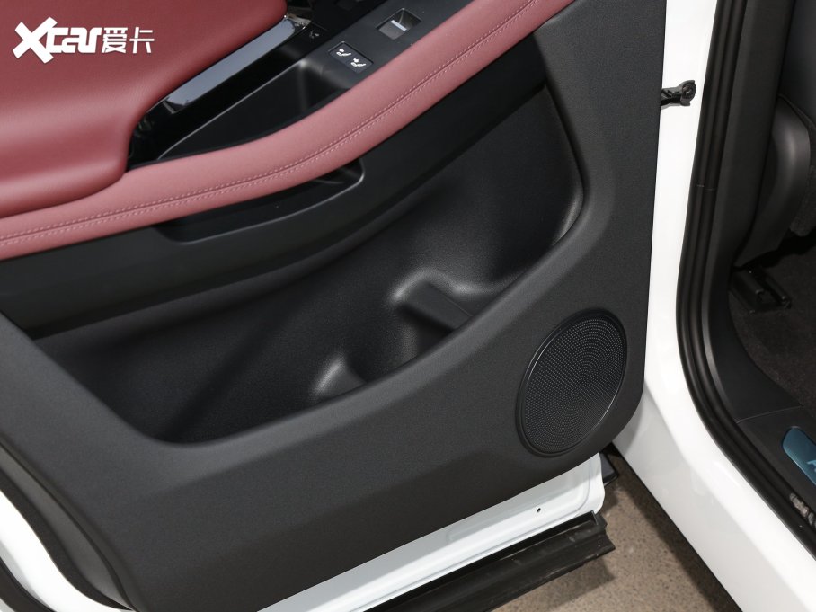 2022٘O OL 249PS R-Dynamic A