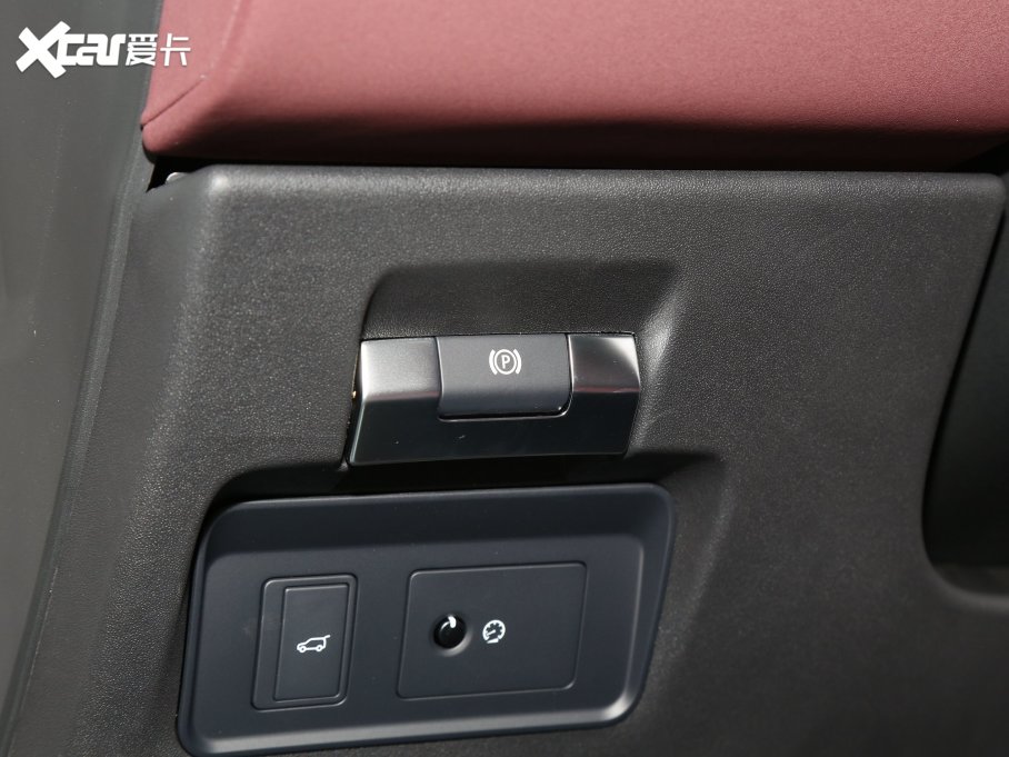 2022٘O OL 249PS R-Dynamic A