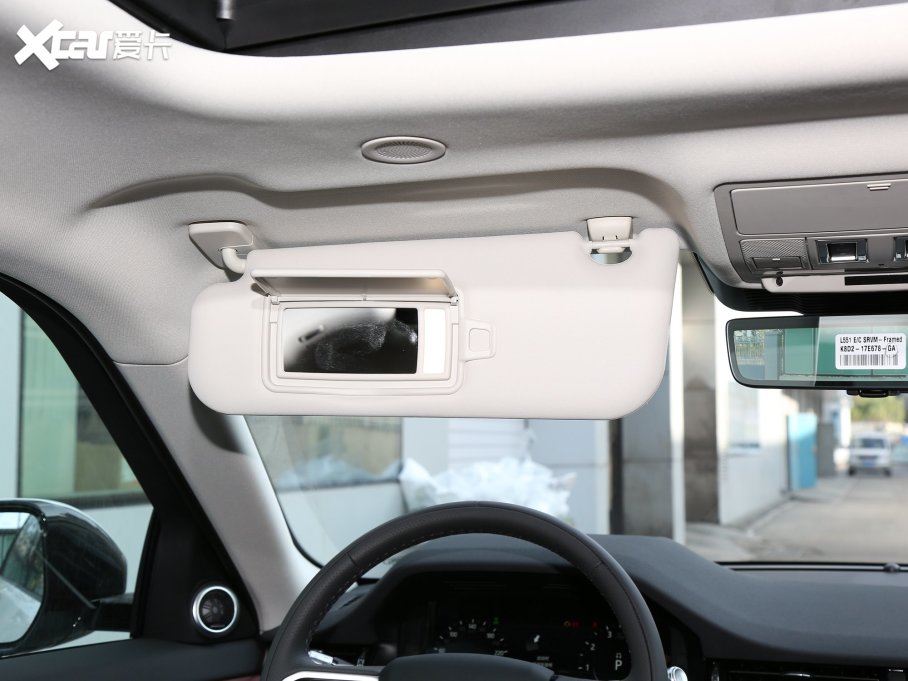 2022٘O OL 249PS R-Dynamic A